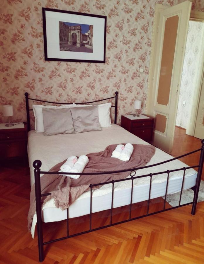Apartament App Obrovac In The Centre - With Amazing Sea View! Pula Zewnętrze zdjęcie