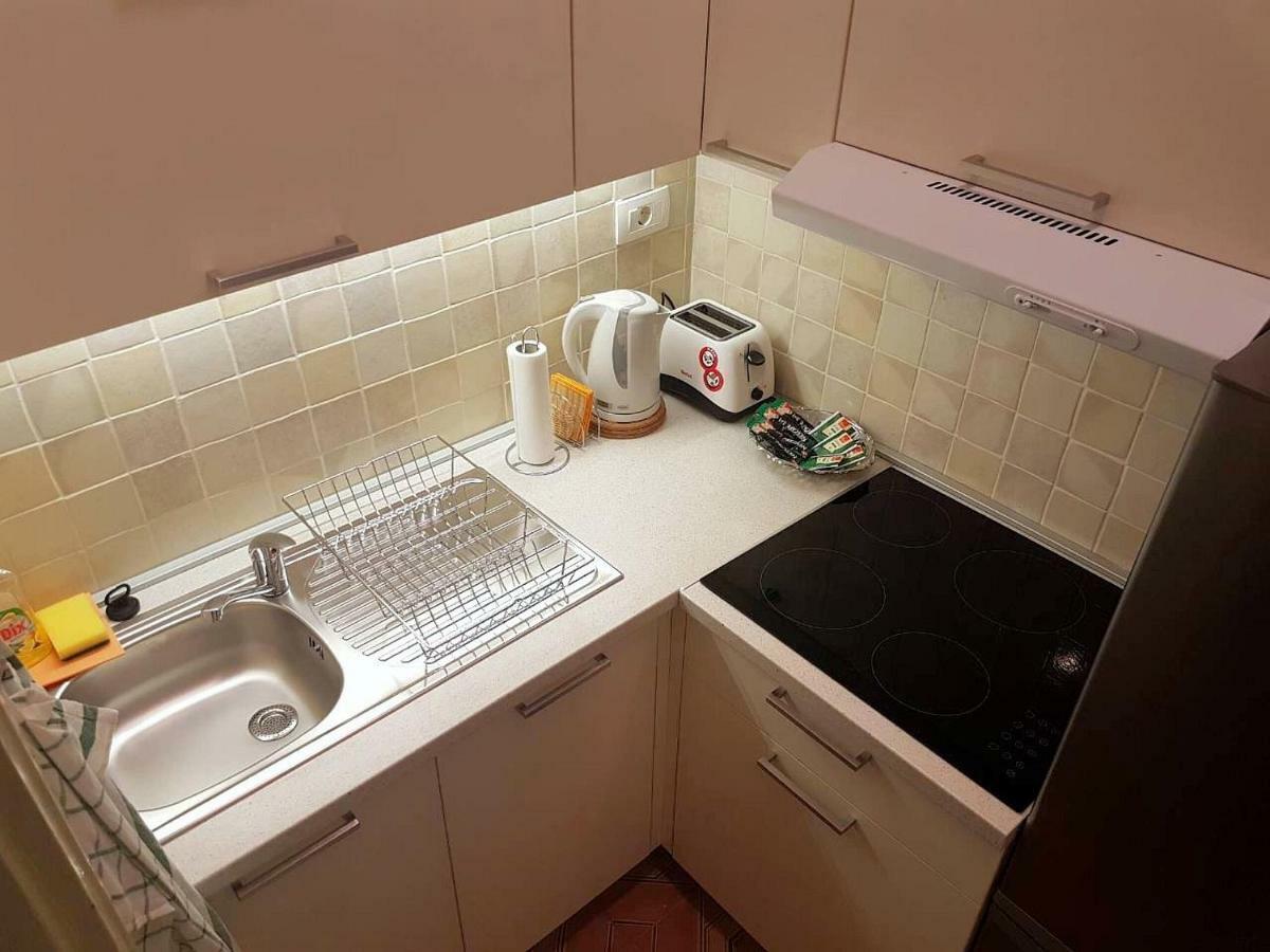 Apartament App Obrovac In The Centre - With Amazing Sea View! Pula Zewnętrze zdjęcie