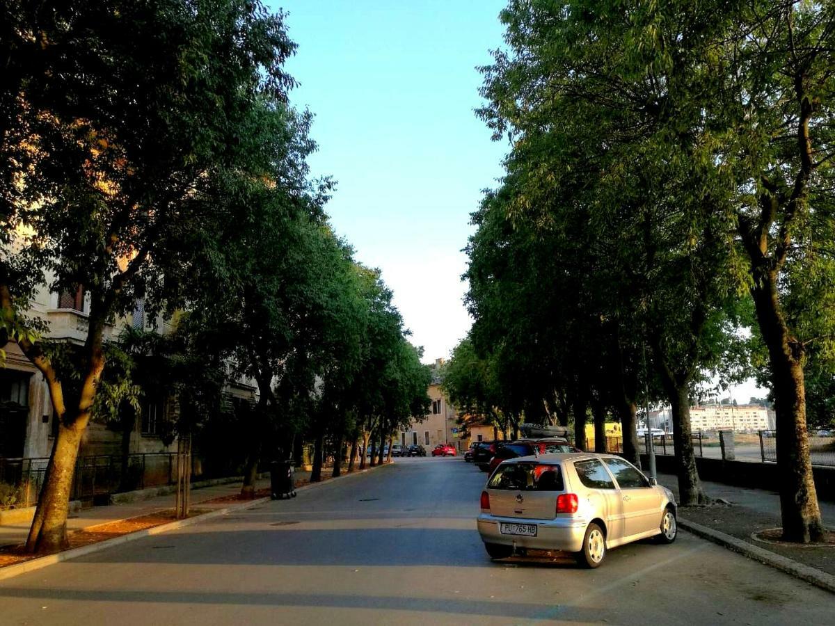 Apartament App Obrovac In The Centre - With Amazing Sea View! Pula Zewnętrze zdjęcie